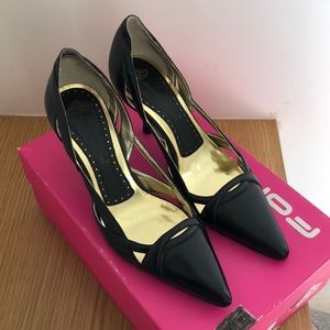 NEW Fornarina leather heels pumps